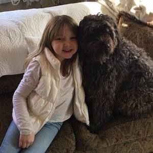 Meet your Posher, Olivia